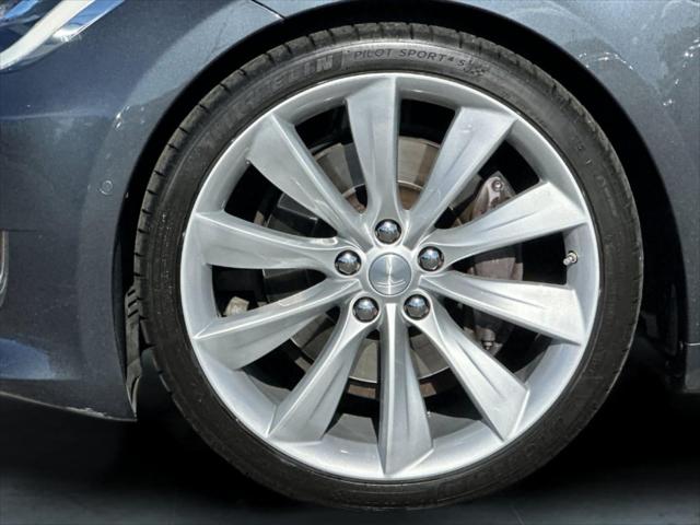 2017 Tesla Model S 75D