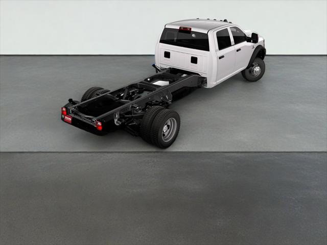 2026 RAM Ram 5500 Chassis Cab RAM 5500 TRADESMAN CHASSIS CREW CAB 4X4 84 CA