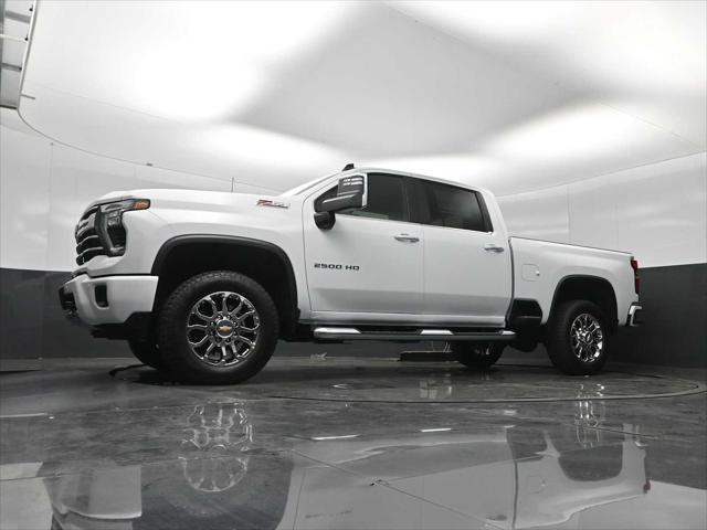 2026 Chevrolet Silverado 2500HD Crew Cab, Standard Bed, LT, 4WD