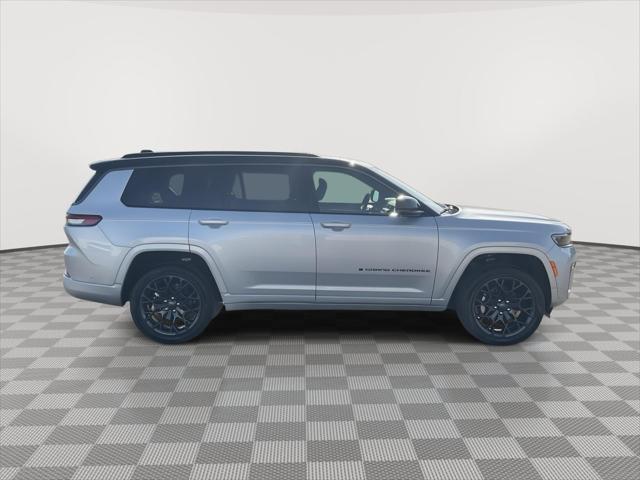 2026 Jeep Grand Cherokee L Summit 4x4