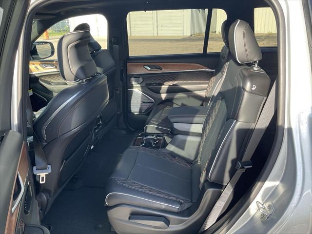 2026 Jeep Grand Cherokee L Summit 4x4