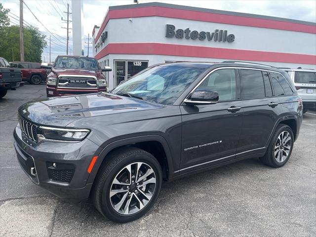 2023 Jeep Grand Cherokee Overland 4x4 for sale in Batesville, IN