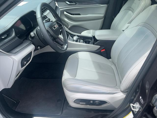 2023 Jeep Grand Cherokee Overland 4x4