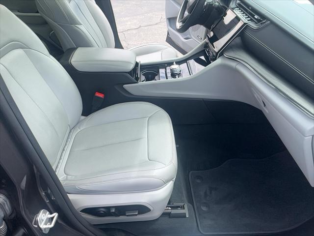 2023 Jeep Grand Cherokee Overland 4x4