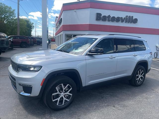 2023 Jeep Grand Cherokee L Limited 4x4 for sale in Batesville, IN