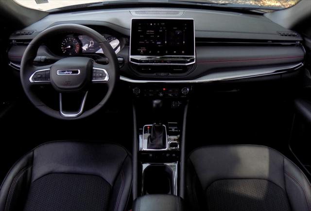 2025 Jeep Compass Trailhawk 4x4