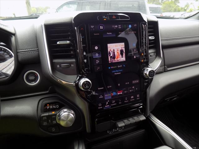 2025 Ram 1500 Laramie Crew Cab 4x4 5'7" Box