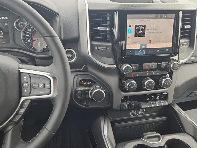 2025 Ram 1500 Big Horn Crew Cab 4x4 5'7" Box