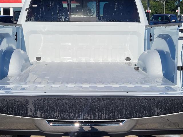 2024 Ram 3500 Tradesman Crew Cab 4x4 6'4" Box