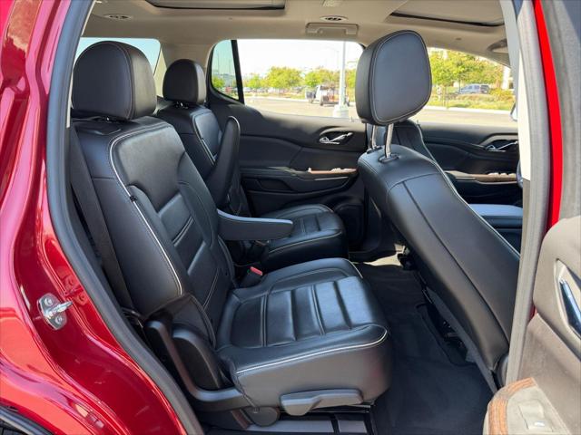 2023 GMC Acadia FWD Denali