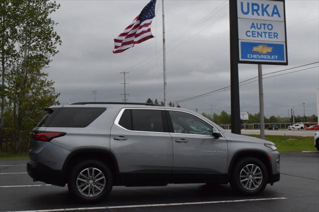 2023 Chevrolet Traverse AWD LT Cloth