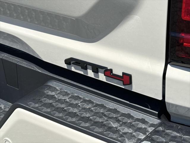 2026 GMC Canyon AT4, 4WD