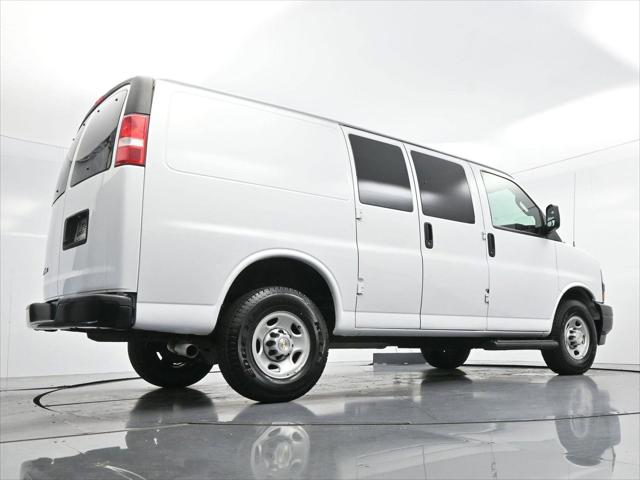 2023 Chevrolet Express Cargo Van RWD 2500 Regular Wheelbase WT