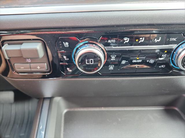 2026 GMC Sierra 2500HD Crew Cab, Standard Bed, SLT, 4WD
