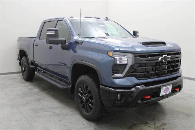 2026 Chevrolet Silverado 3500HD Crew Cab, Standard Bed, LT, 4WD