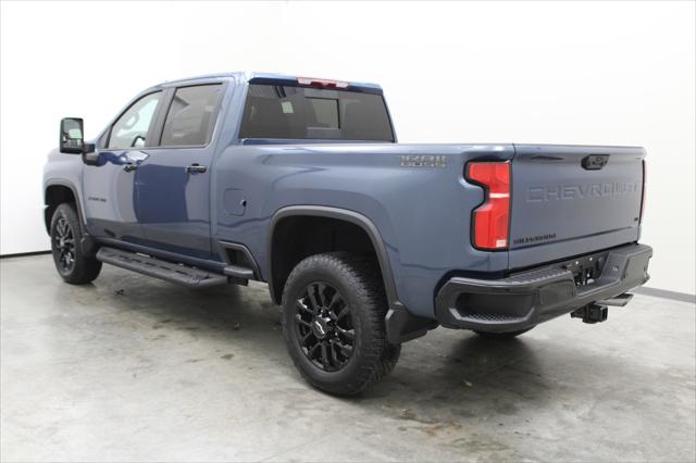 2026 Chevrolet Silverado 3500HD Crew Cab, Standard Bed, LT, 4WD