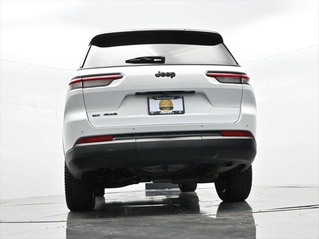 2023 Jeep Grand Cherokee L Altitude 4x4