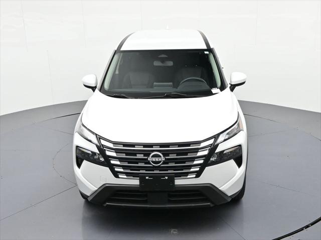 2024 Nissan Rogue SV FWD