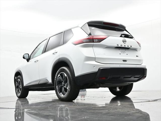 2024 Nissan Rogue SV FWD