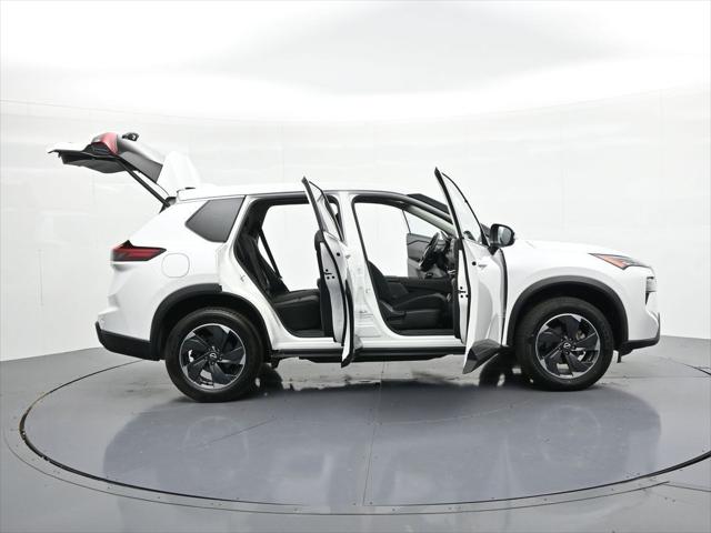 2024 Nissan Rogue SV FWD