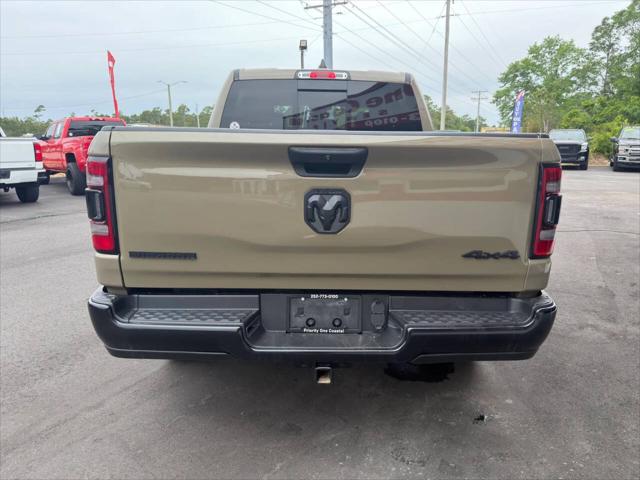 2020 Ram 1500 Big Horn Crew Cab 4x4 5'7" Box