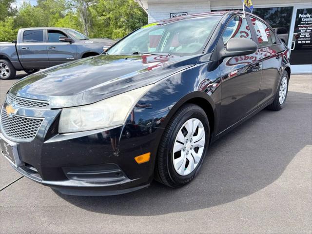 2013 Chevrolet Cruze LS Manual for sale in Newport, NC