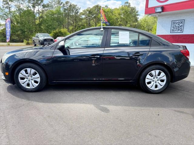 2013 Chevrolet Cruze LS Manual