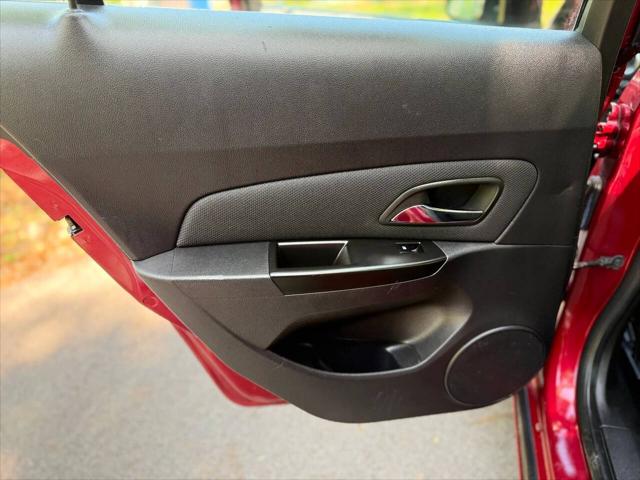 2012 Chevrolet Cruze 1LT