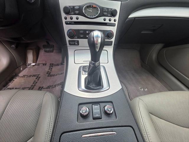 2009 INFINITI G37 x AWD 2dr Coupe
