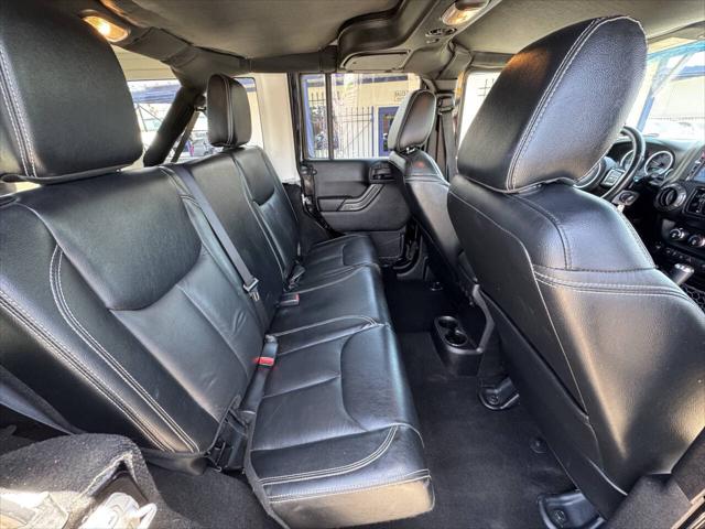 2016 Jeep Wrangler Unlimited Sahara