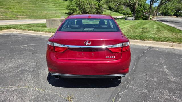 2013 Lexus ES 350 Base 4dr Sedan