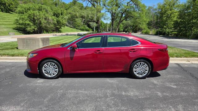 2013 Lexus ES 350 Base 4dr Sedan