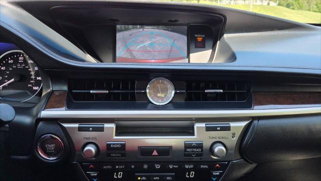 2013 Lexus ES 350 Base 4dr Sedan