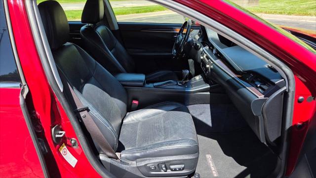 2013 Lexus ES 350 Base 4dr Sedan