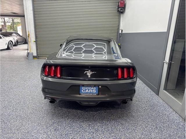 2016 Ford Mustang V6