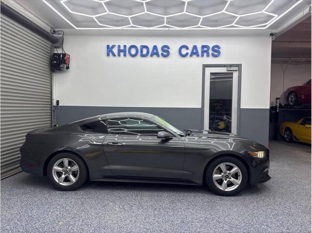 2016 Ford Mustang V6