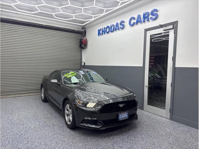 2016 Ford Mustang V6