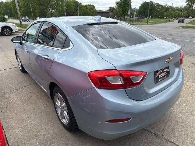 2017 Chevrolet Cruze LT Auto