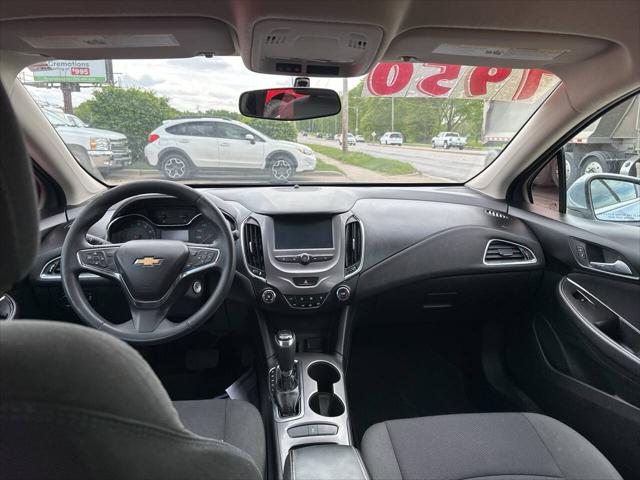 2017 Chevrolet Cruze LT Auto