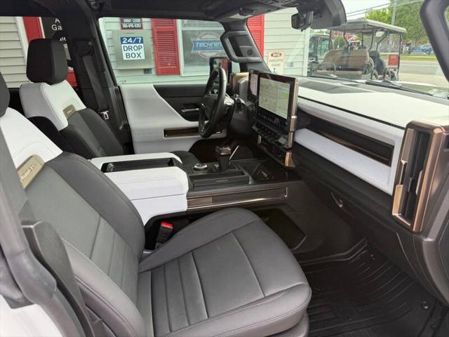 2024 GMC HUMMER EV e4WD 2X