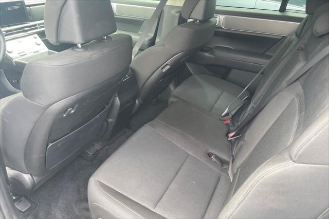 2024 Hyundai Santa Fe SE