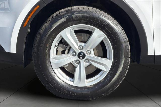 2021 Kia Sorento LX