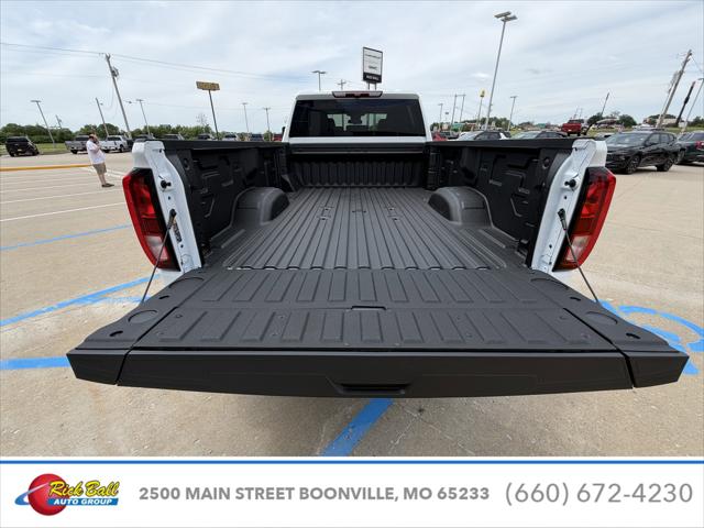 2026 GMC Sierra 3500HD Crew Cab, Long Bed, Pro Dual Rear Wheel, 4WD