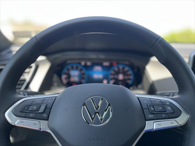 2026 Volkswagen Atlas Cross Sport SEL Premium R-Line