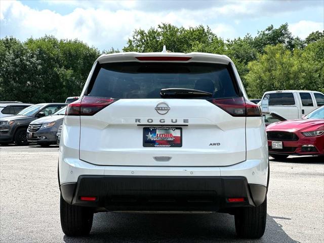 2025 Nissan Rogue SV Intelligent AWD