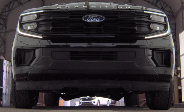 2025 Ford Expedition Active MAX