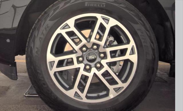 2025 Ford Expedition Active MAX