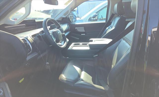 2025 Ford Expedition Active MAX