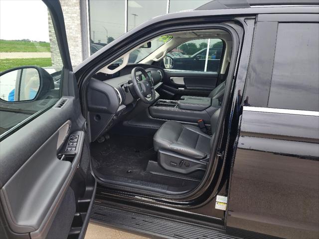 2025 Ford Expedition Active MAX