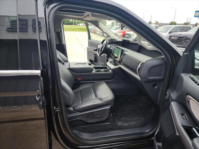 2025 Ford Expedition Active MAX